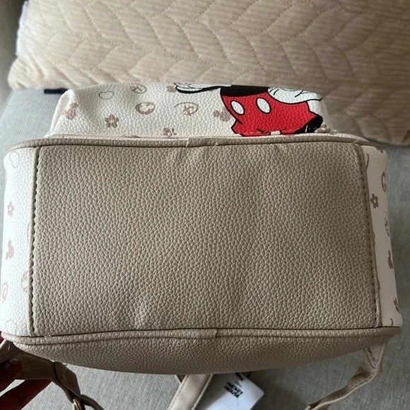 Mickey Mouse Backpack + mystery jewelry!! - Picture 6 of 9